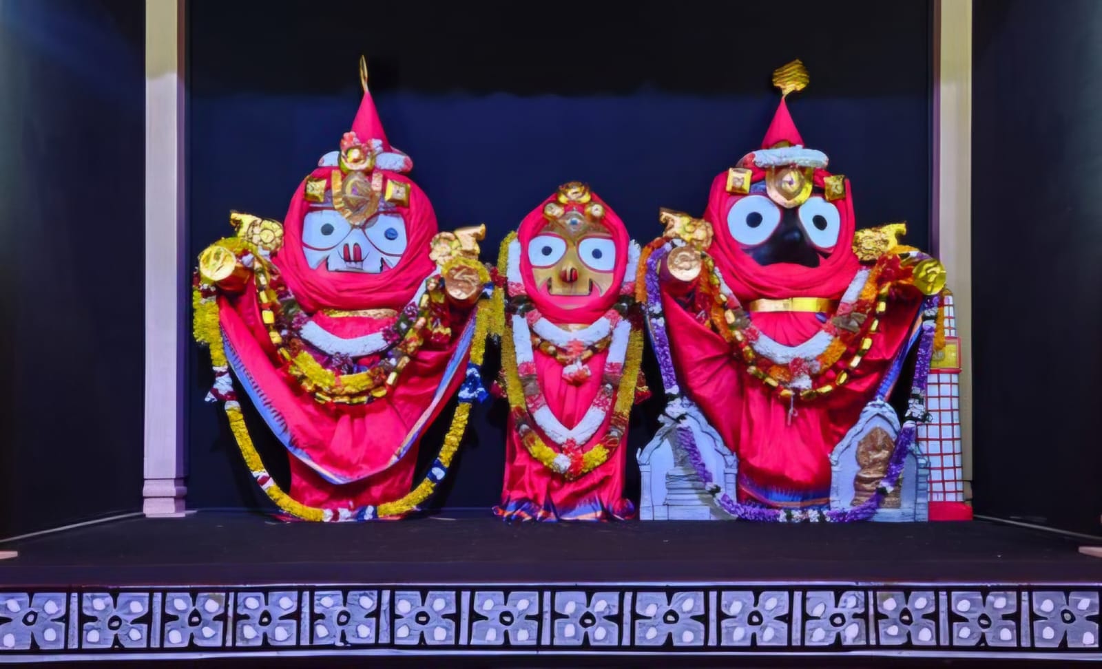 Jagannath Temple Beshas - Chacheri besha